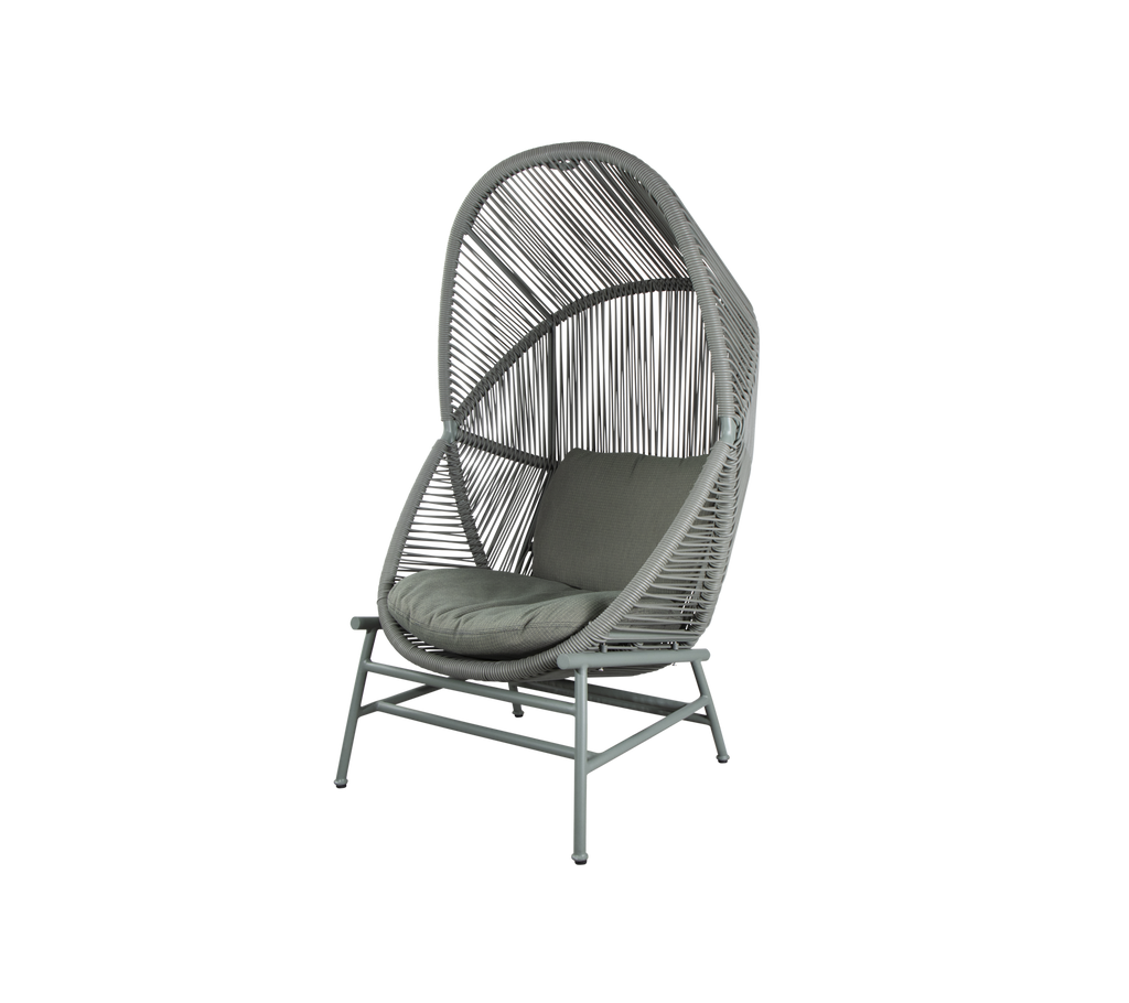 Woven Outdoor Lounge Chair Rope Base