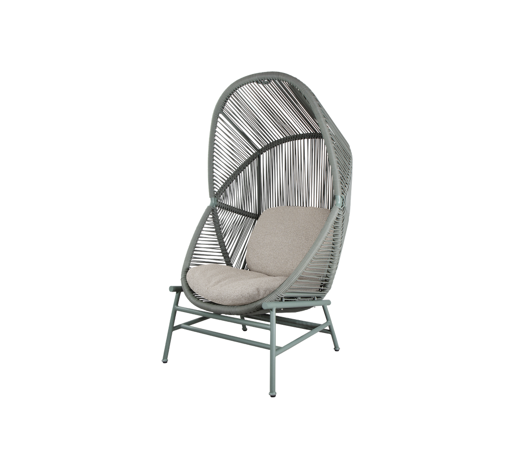 Woven Outdoor Lounge Chair Rope Base