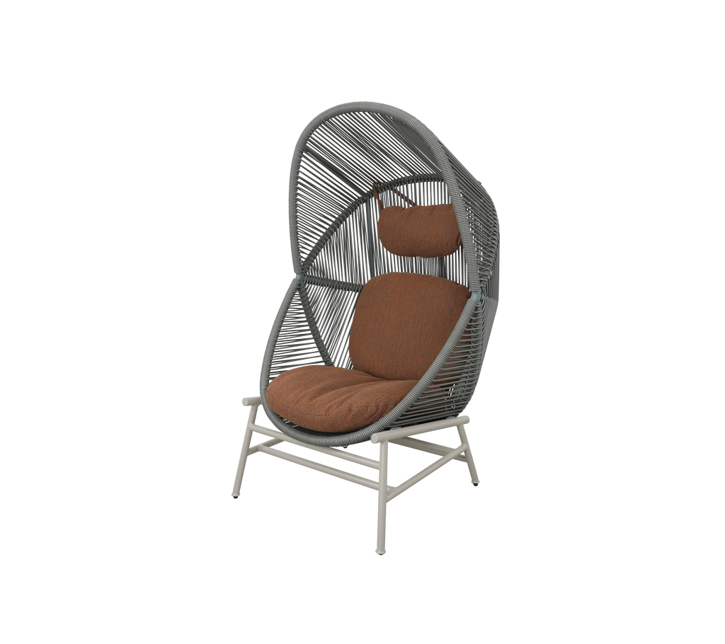 Woven Outdoor Lounge Chair Rope Base