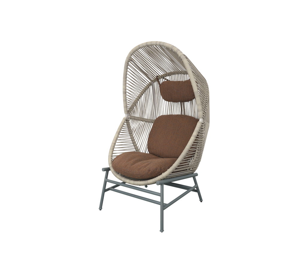 Woven Outdoor Lounge Chair Rope Base