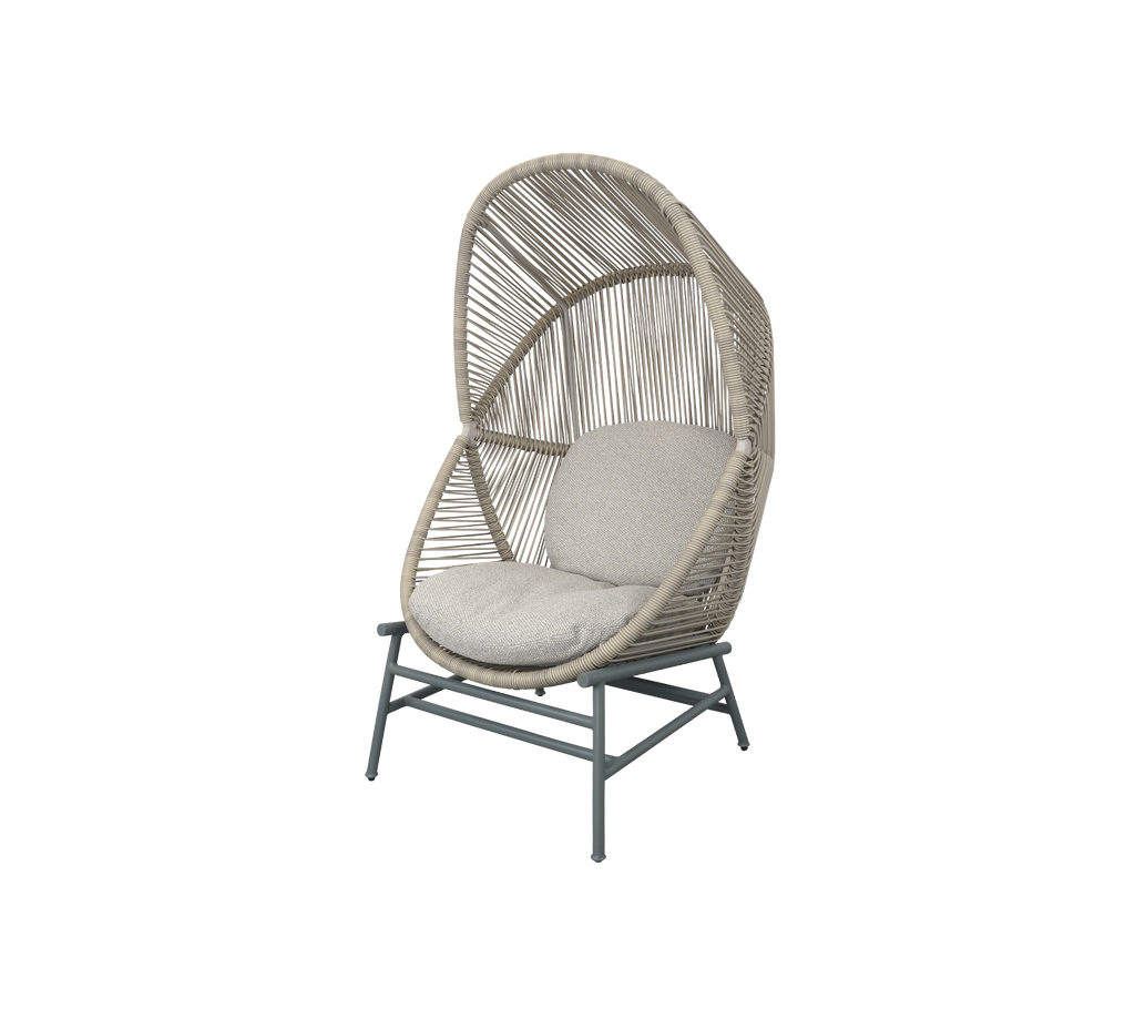 Woven Outdoor Lounge Chair Rope Base