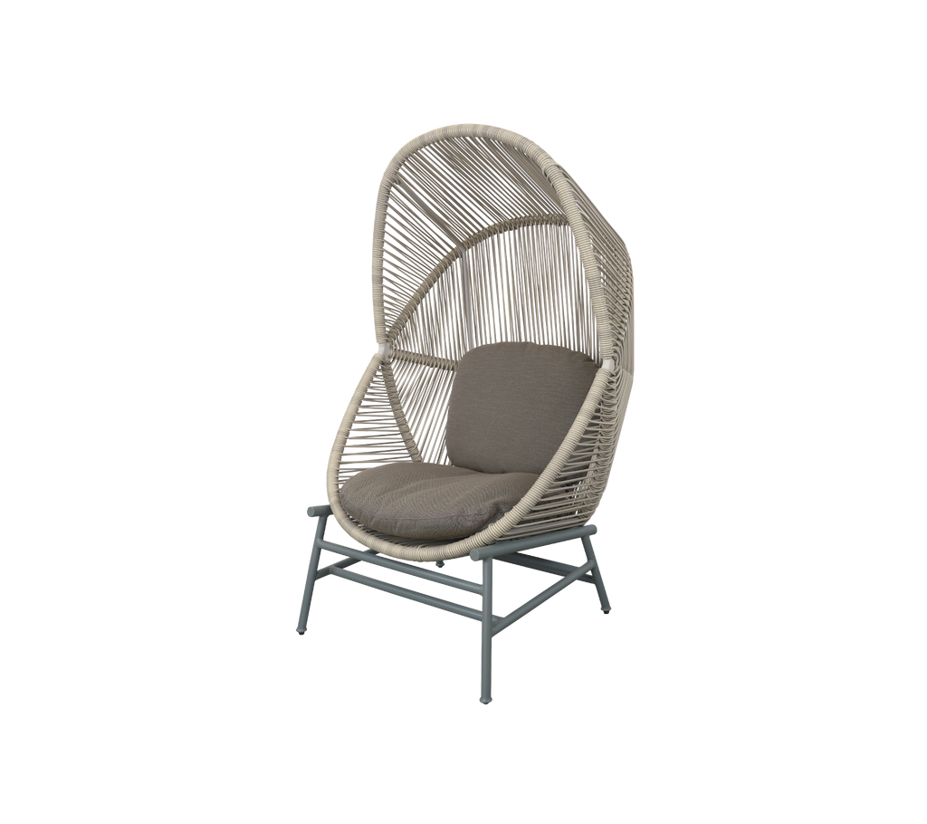 Woven Outdoor Lounge Chair Rope Base
