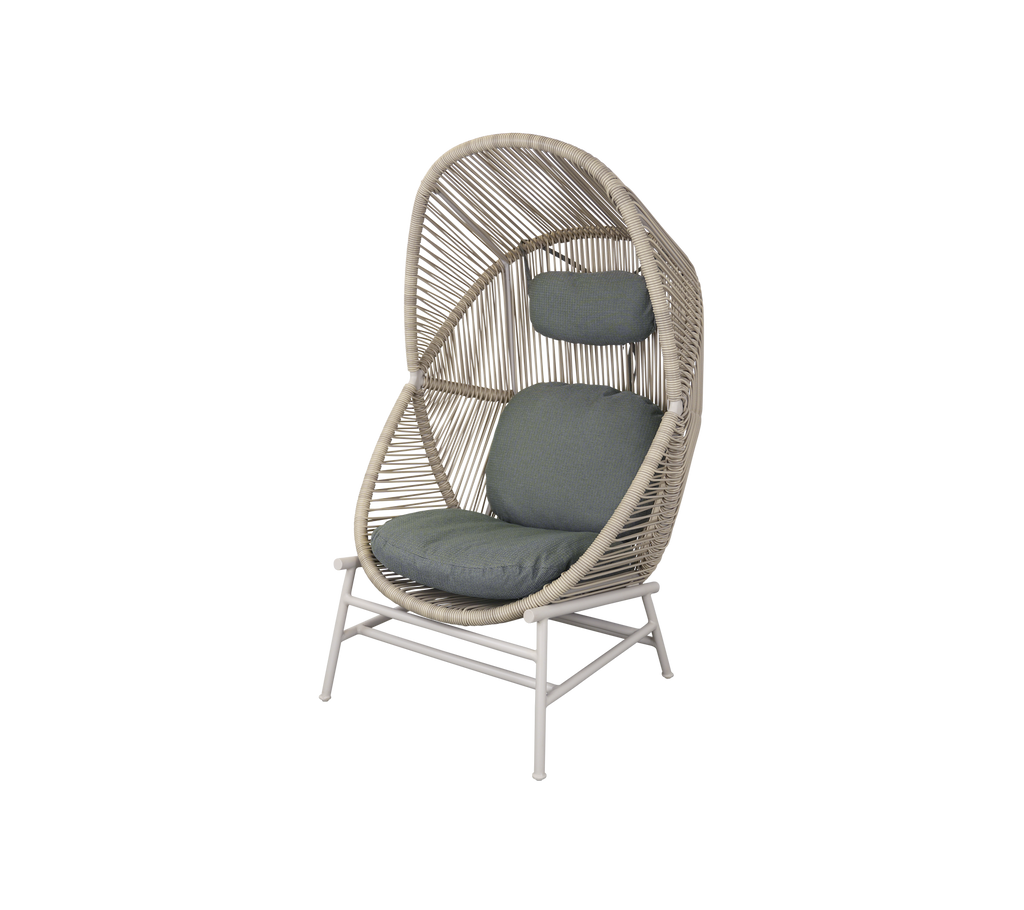 Woven Outdoor Lounge Chair Rope Base