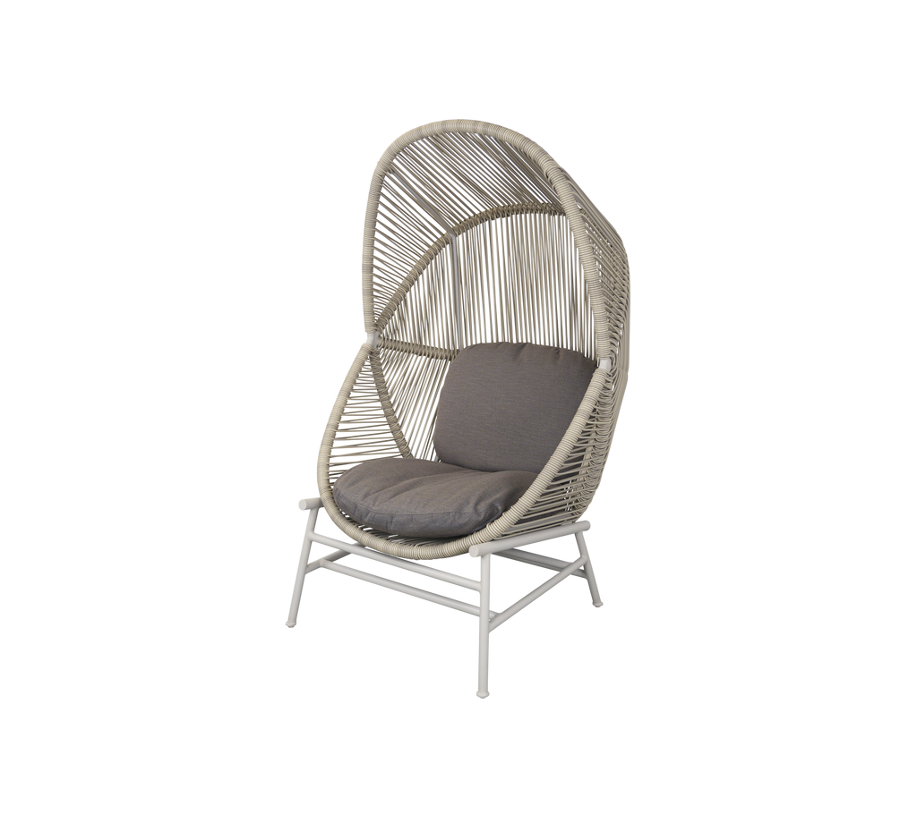 Woven Outdoor Lounge Chair Rope Base