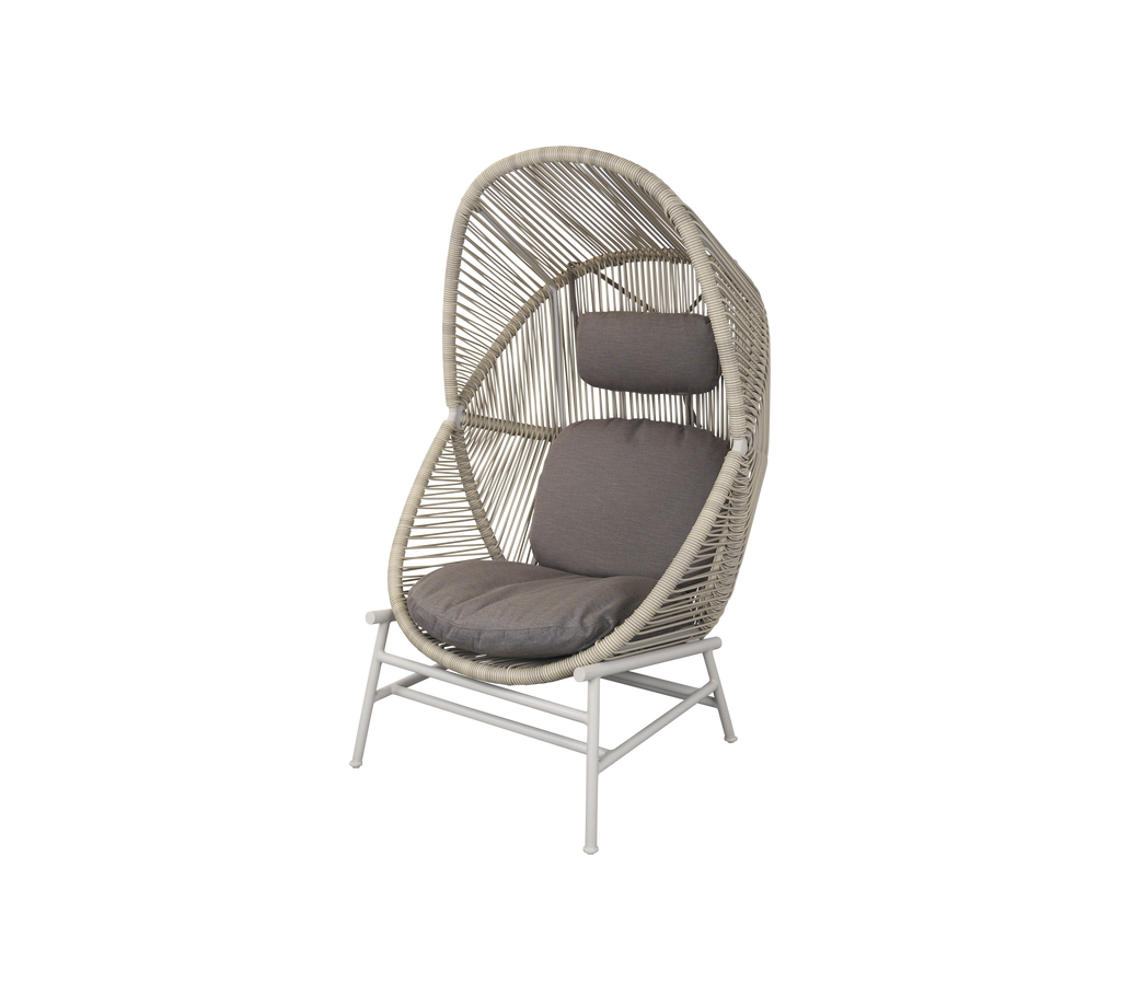 Woven Outdoor Lounge Chair Rope Base