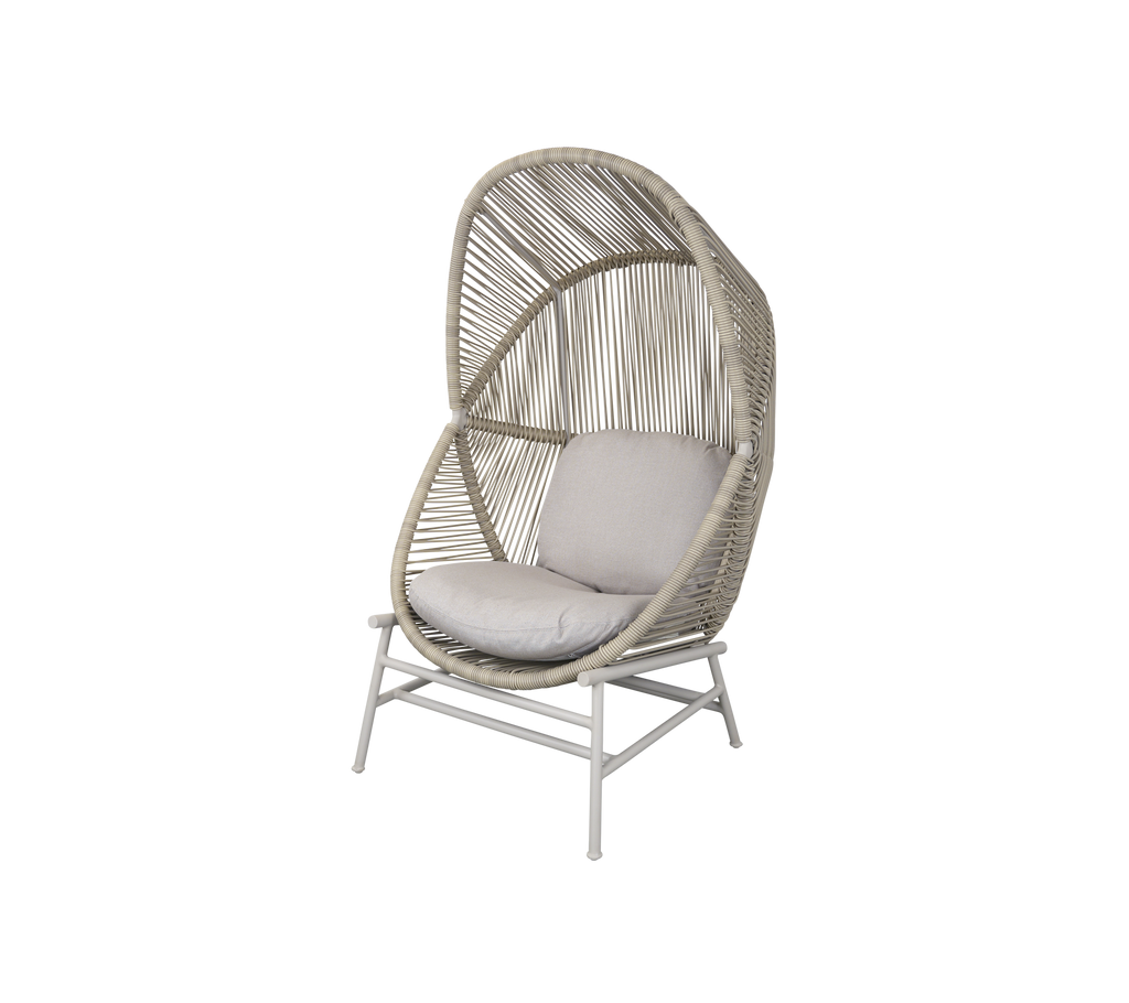Woven Outdoor Lounge Chair Rope Base