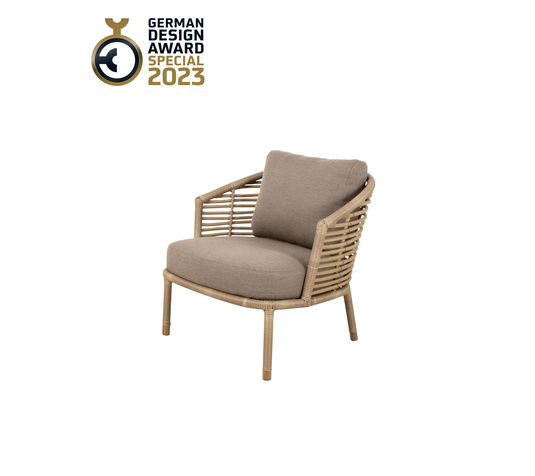 Sculptural Outdoor Lounge Chair Woven