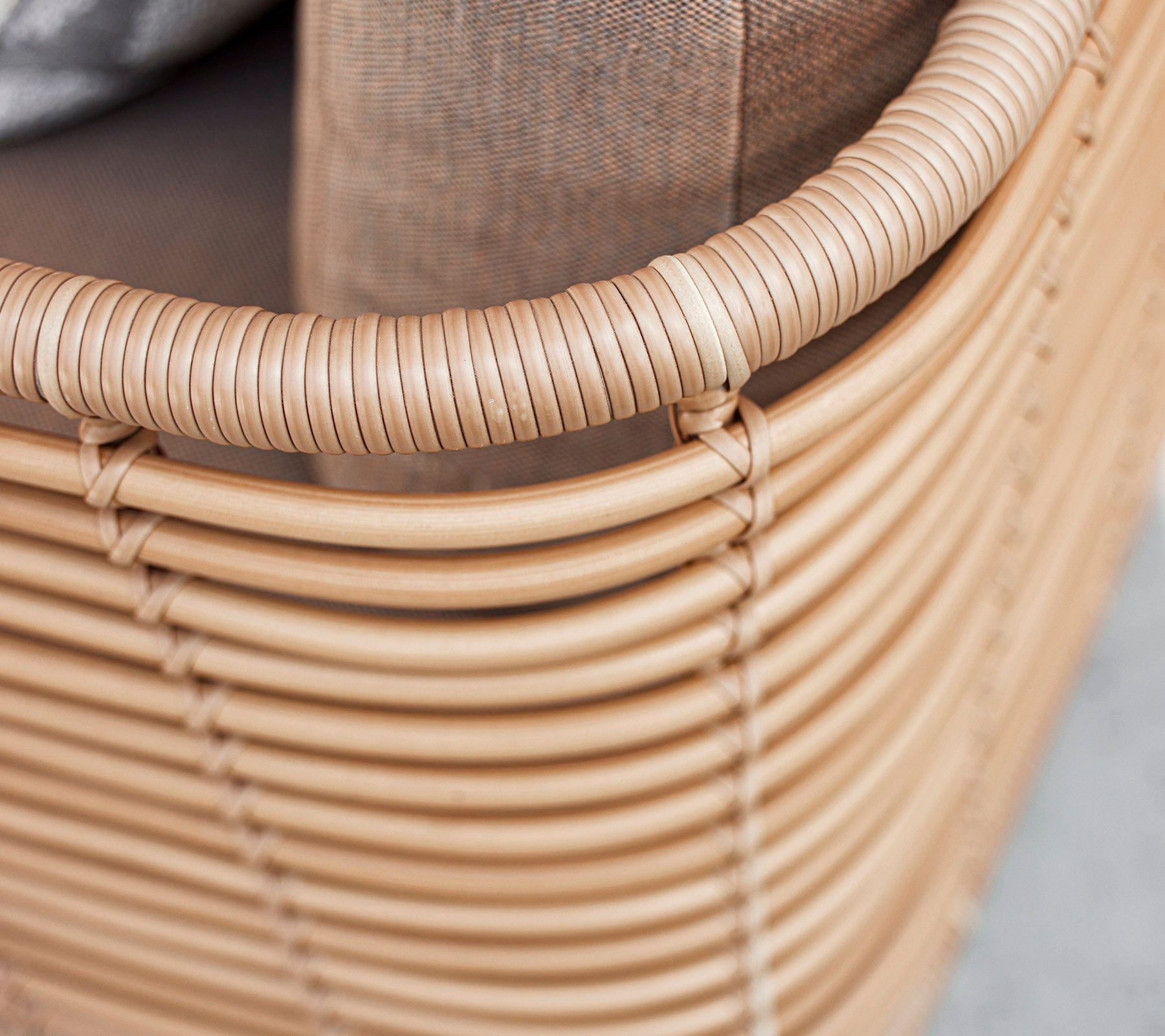 Sculptural Outdoor Lounge Chair Woven