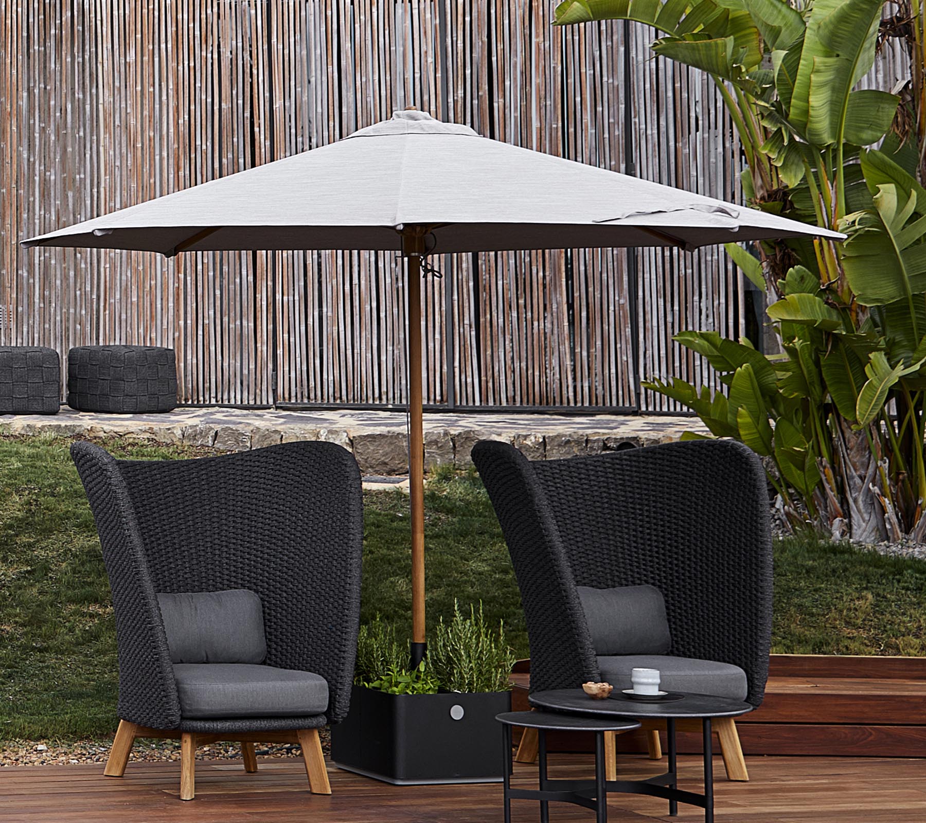 Classic Teak Garden Parasol with Pulley 2.4m