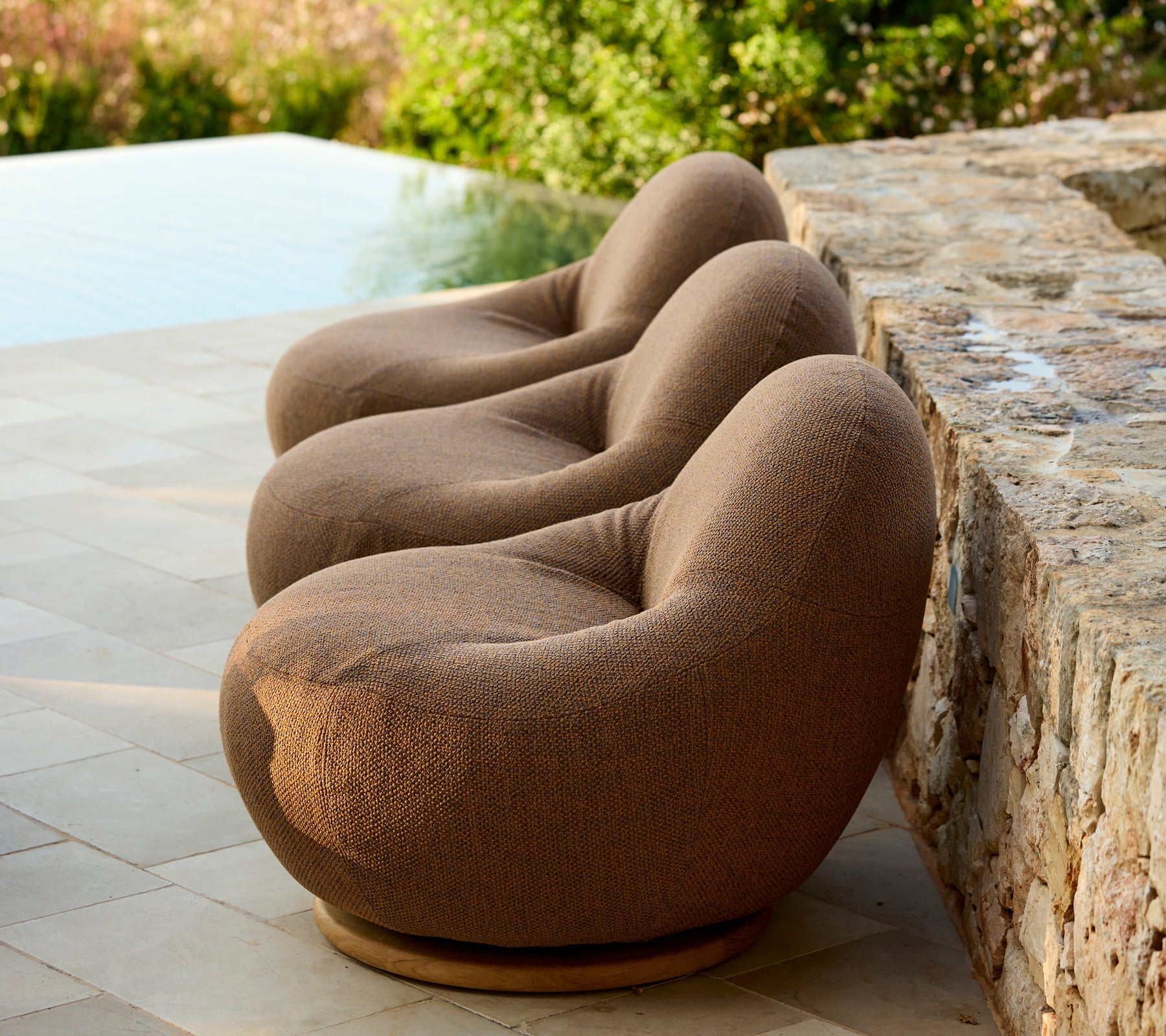 Swivel Lounge Chair Teak Base