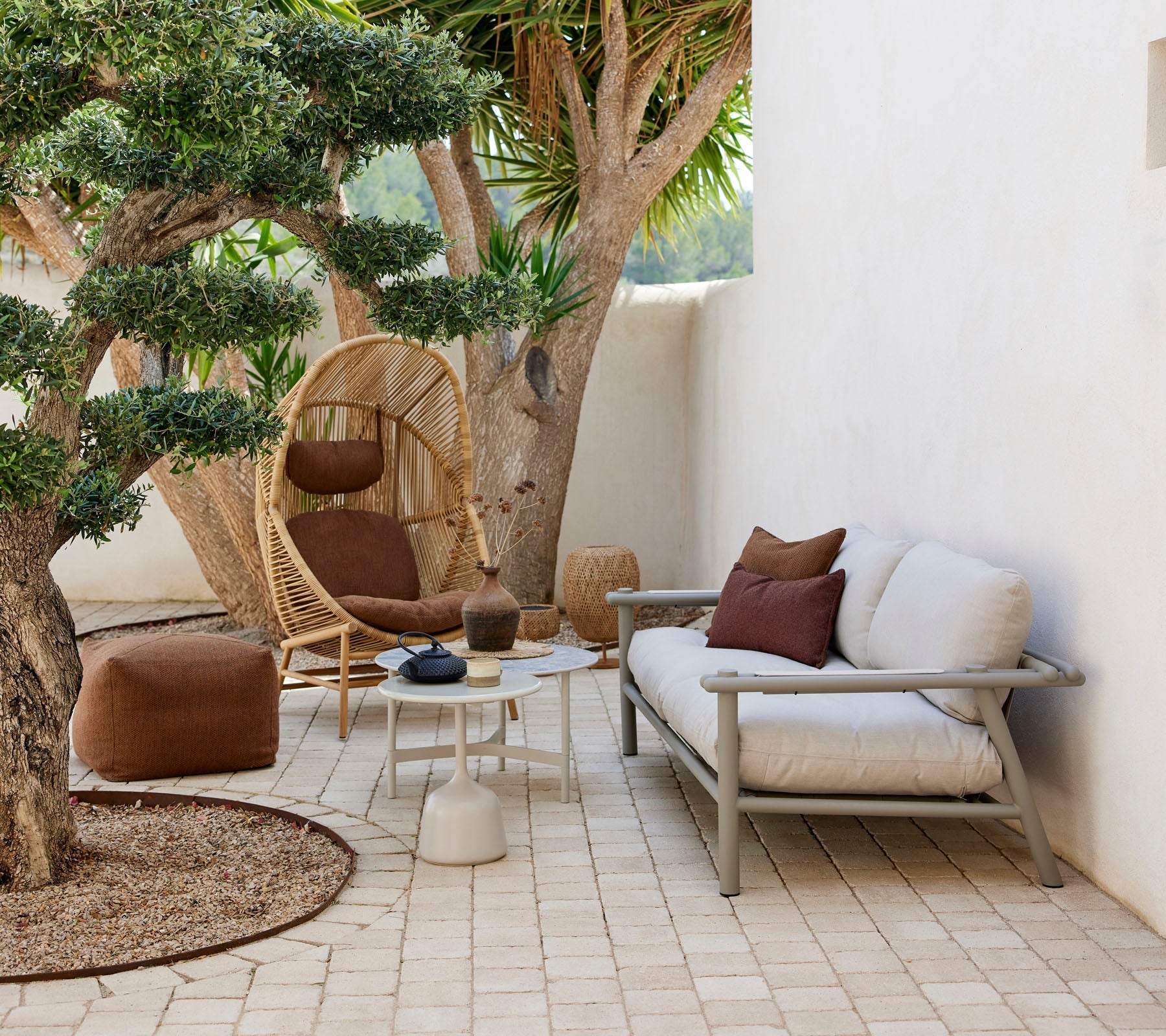 Outdoor 2 Seater Sofa Sticks Frame