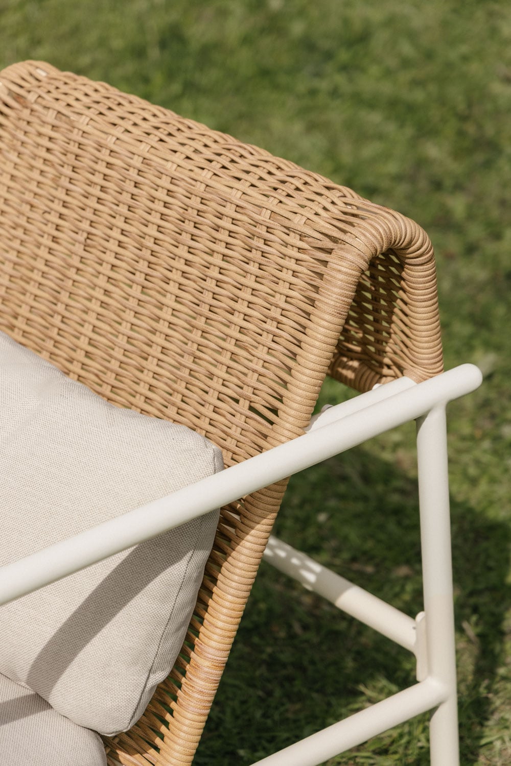 2 Seater Aluminium Synthetic Wicker Garden Sofa