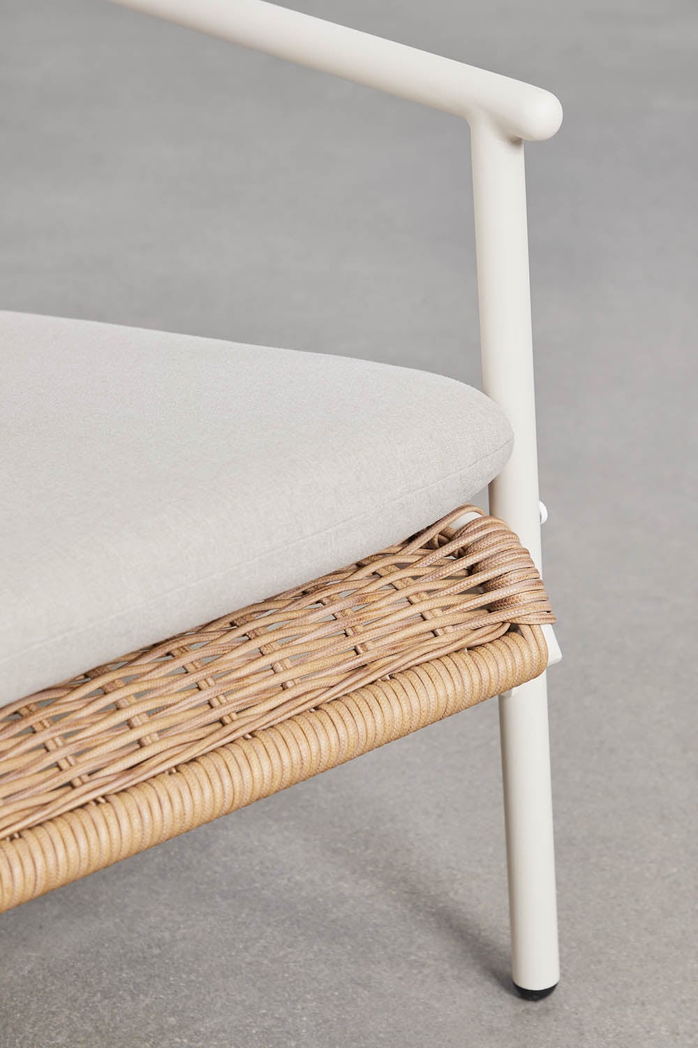 2 Seater Aluminium Synthetic Wicker Garden Sofa